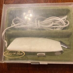 Vintage 1968 Sears White Electric Fabric Scissors with Two Speeds